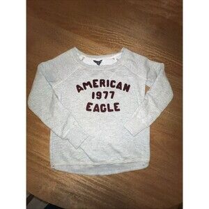 American Eagle Outfitters Gray Crewneck Pullover Sweatshirt Woman’s Size XS